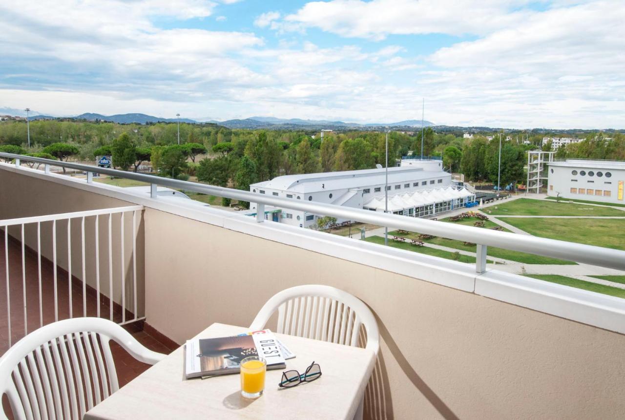 Hotel Cormoran Cattolica Eksteriør billede
