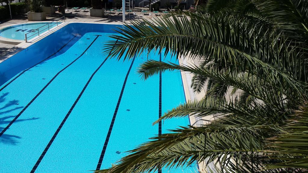 Hotel Cormoran Cattolica Eksteriør billede